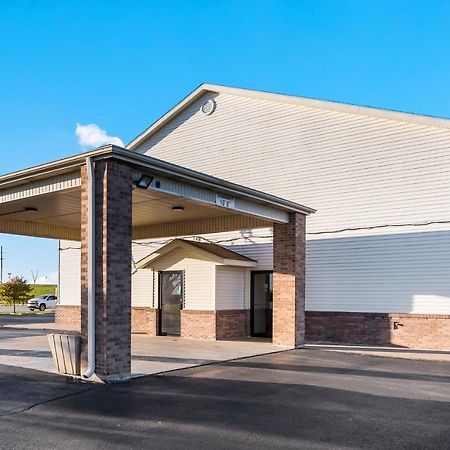 Americas Best Value Inn-Wenona Bagian luar foto